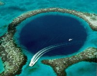 bluehole.jpg (9885 bytes)